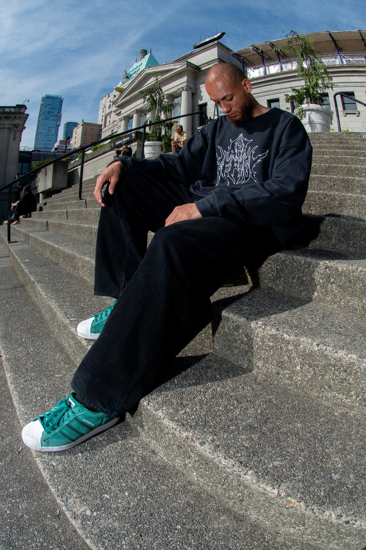 Casketnap Crewneck White / Black