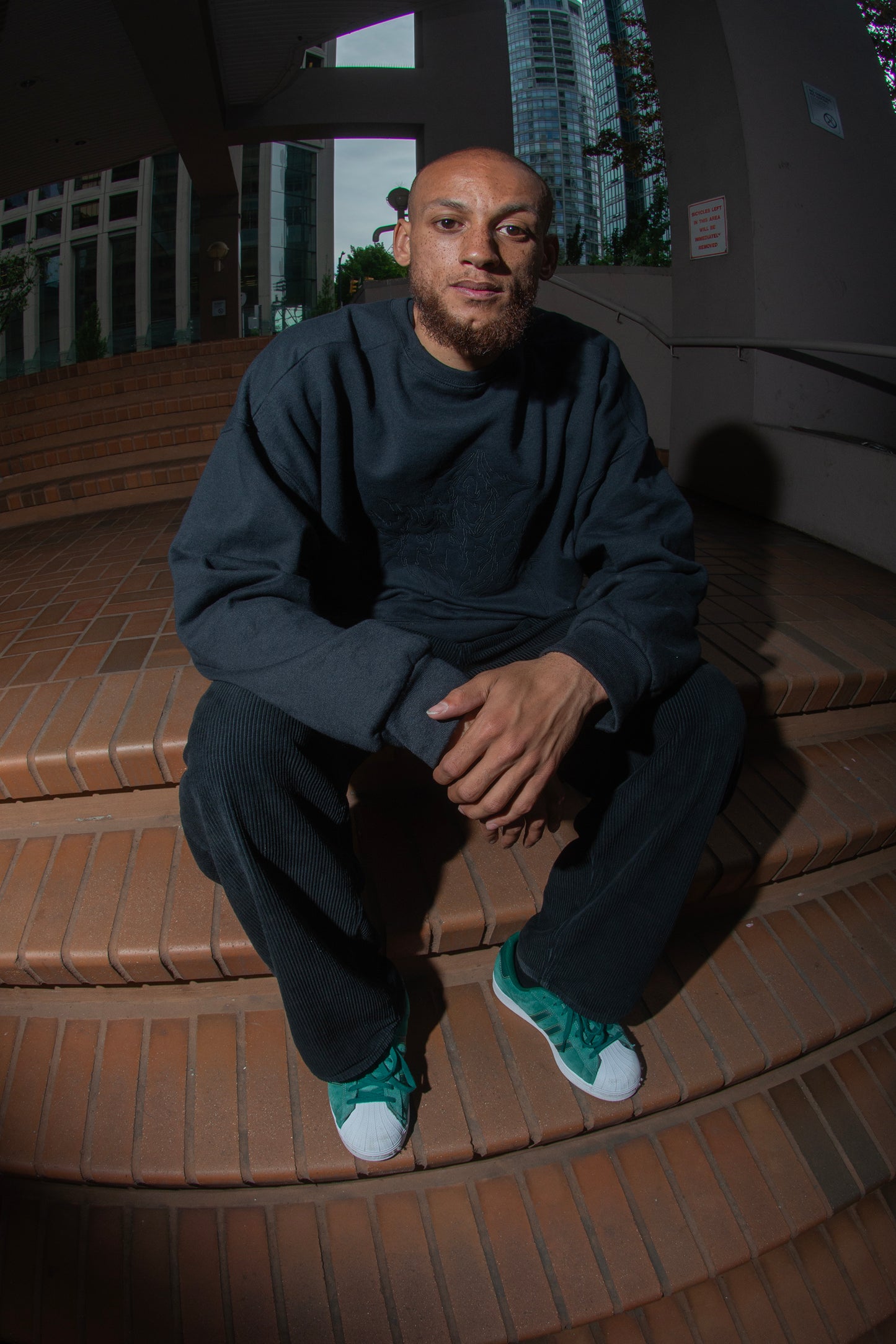 Casketnap Crewneck Black / Black