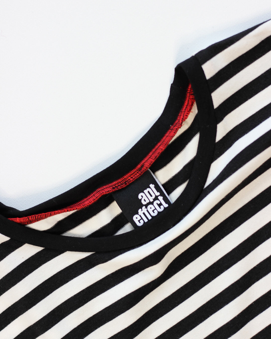 APT. PREMIUM BAMBOO T-SHIRT